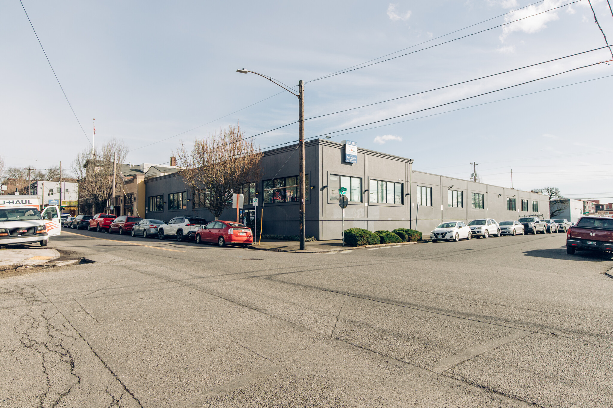 1005 SE Washington St, Portland, OR en alquiler Foto del edificio- Imagen 1 de 11