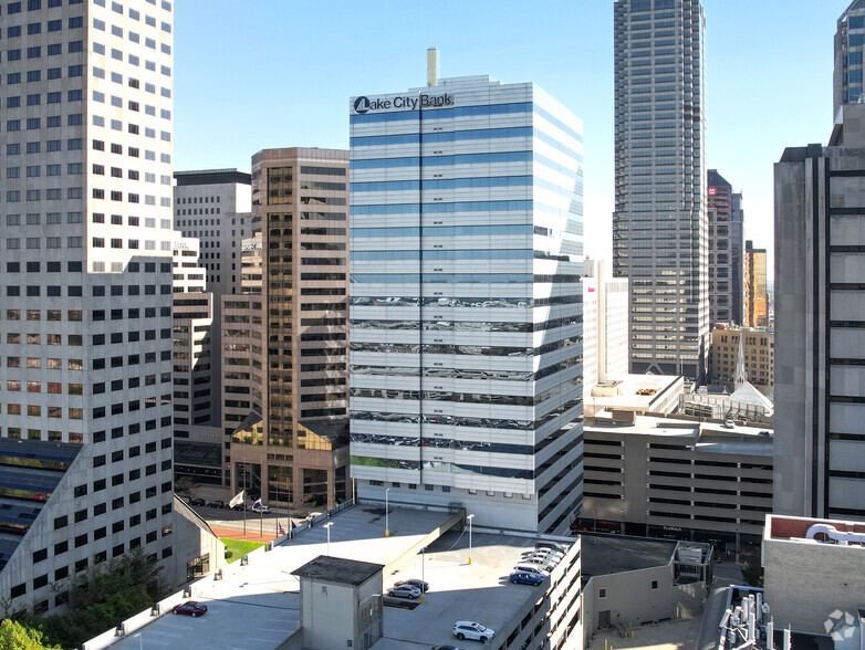 101 W Ohio St, Indianapolis, IN en alquiler - Foto del edificio - Imagen 1 de 19