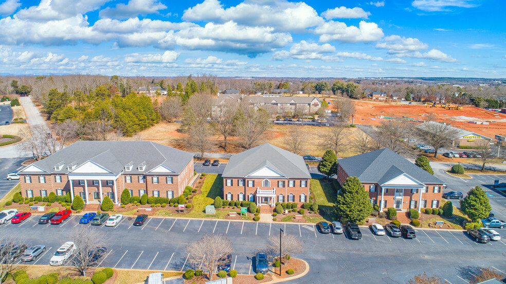 3523 Pelham Rd, Greenville, SC en alquiler - Foto del edificio - Imagen 2 de 3