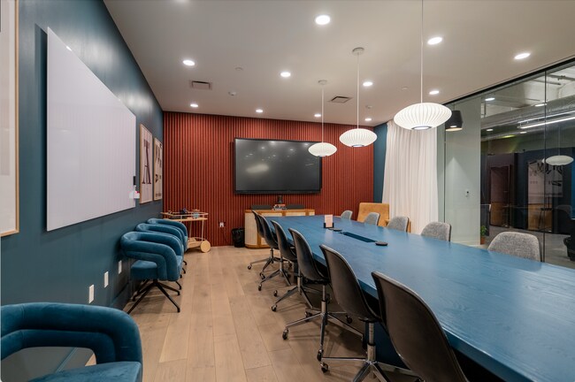 Más detalles de 2701 N Thanksgiving Way, Lehi, UT - Coworking en alquiler