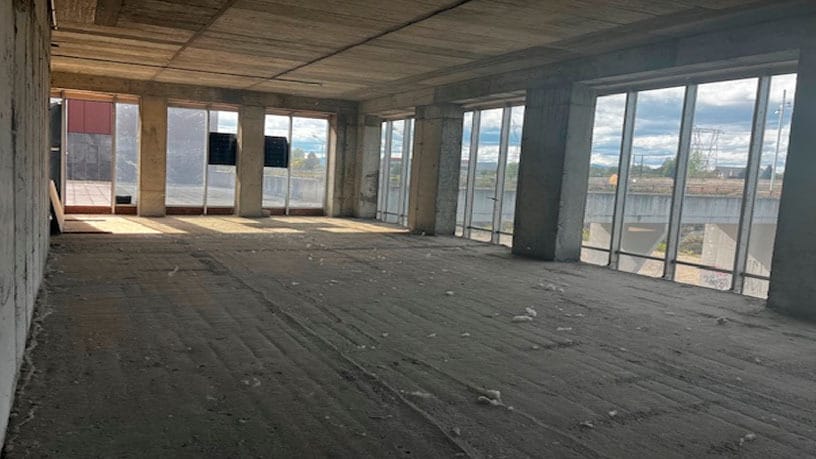 Oficina en Ponferrada, León en venta - Foto del interior - Imagen 3 de 11