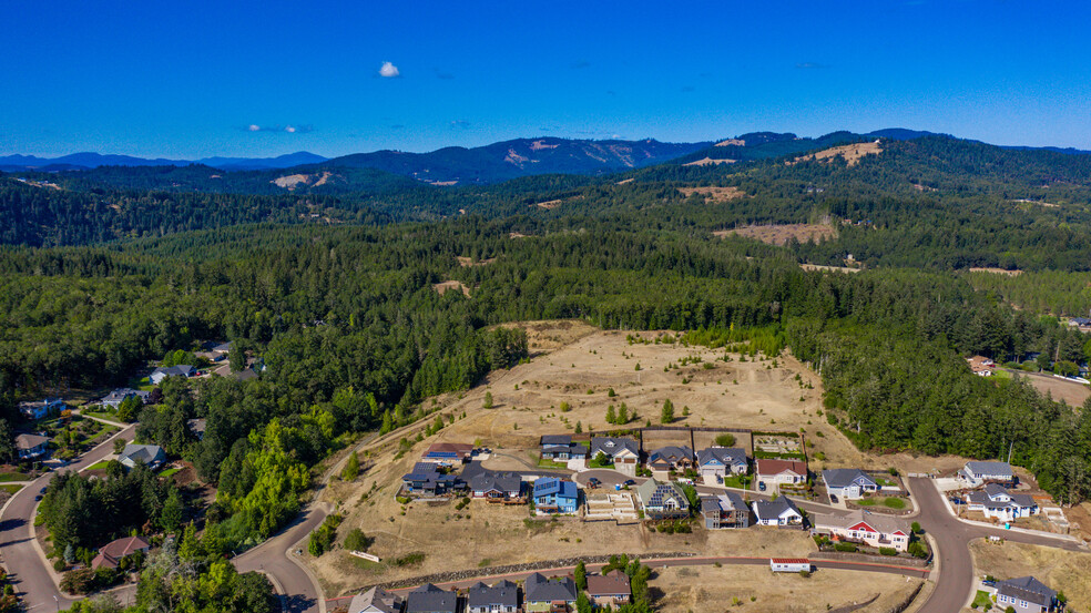 609 Coastal View Dr, Philomath, OR en venta - Foto del edificio - Imagen 2 de 34