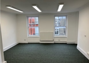 6 Porter St, London en alquiler Foto del interior- Imagen 2 de 5