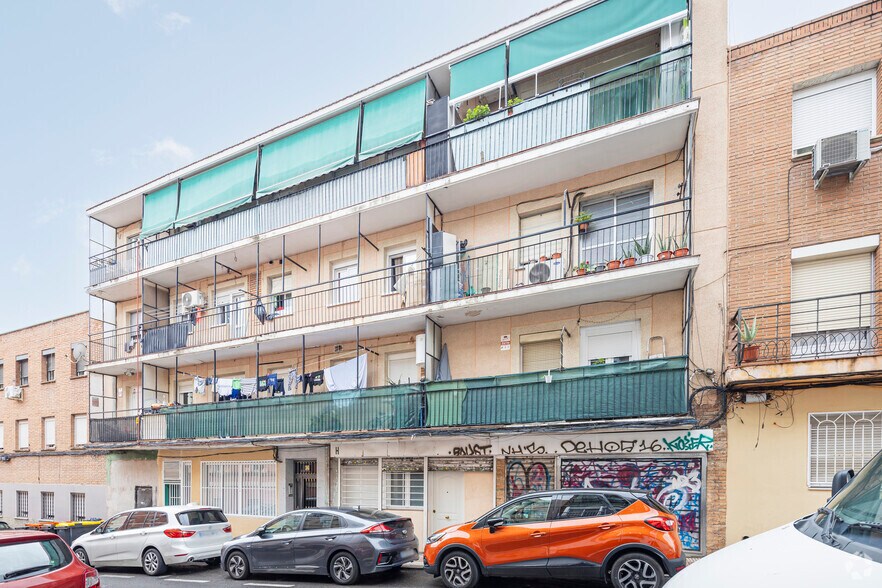 Calle de Esperanza Macarena, 36, Madrid, Madrid en venta - Foto del edificio - Imagen 2 de 2