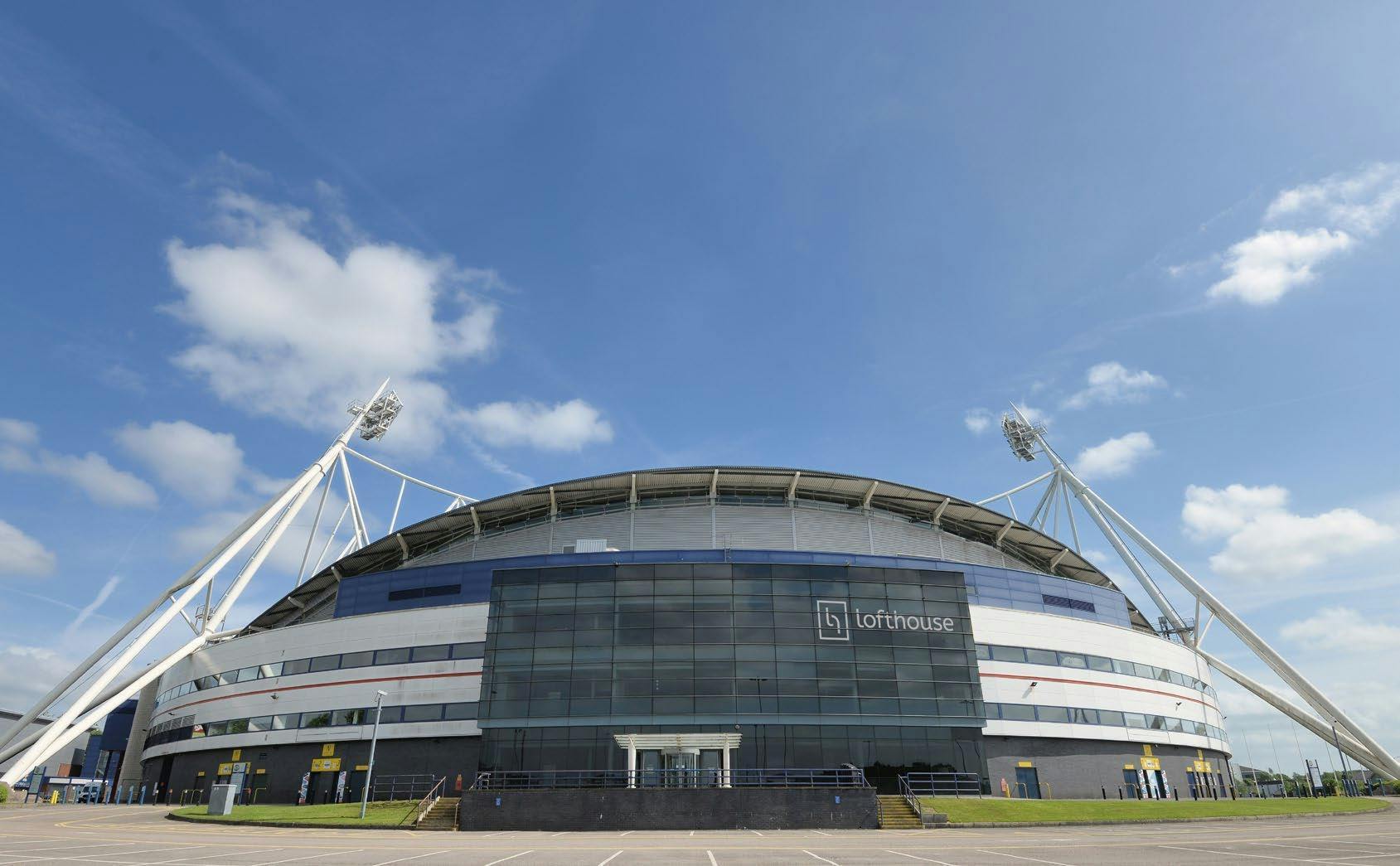 Burnden Way, Bolton en alquiler Foto del edificio- Imagen 1 de 7