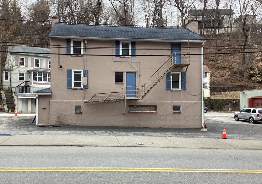 168 Old Belmont Ave, Bala Cynwyd, PA en venta - Foto del edificio - Imagen 2 de 6