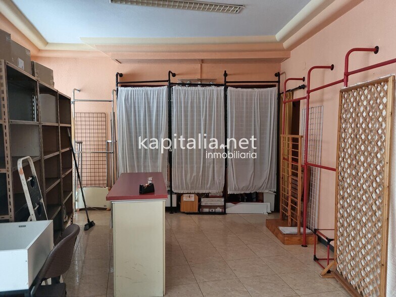 Local en Ontinyent, Valencia en venta - Foto del edificio - Imagen 3 de 4