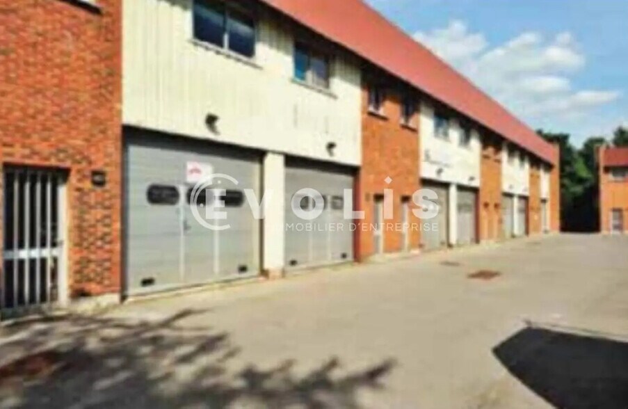 17 Rue Des Cerisiers, Lisses en alquiler - Foto del edificio - Imagen 1 de 2