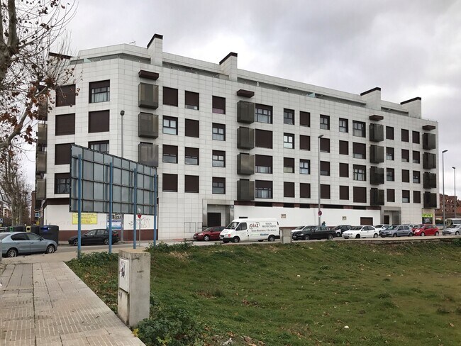 Más detalles de Avenida Francisco Aguirre, 331, Talavera de la Reina - Local en alquiler