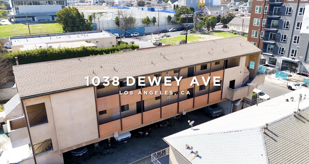 1038 Dewey Ave, Los Angeles, CA en venta - Foto del edificio - Imagen 1 de 14