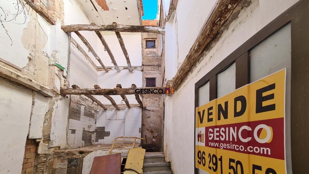 Carrer de Sant Antoni, 10, Ontinyent, Valencia en venta - Foto de la construcción - Imagen 2 de 3