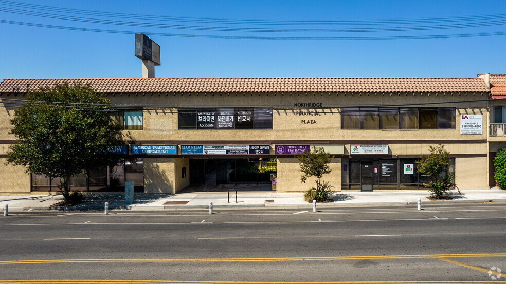 9003 Reseda Blvd, Northridge, CA en alquiler - Foto del edificio - Imagen 1 de 9