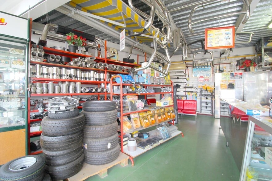 Nave en Telde en venta - Foto del interior - Imagen 1 de 46