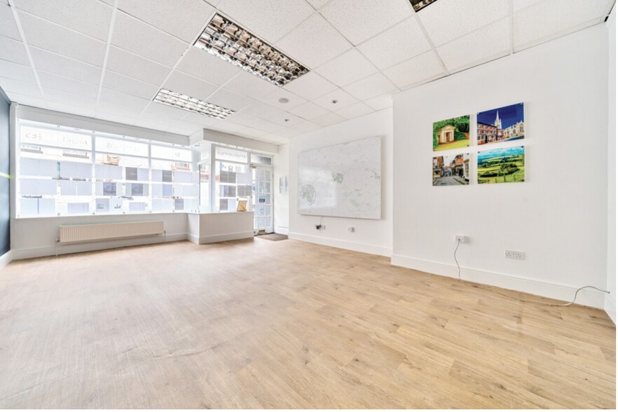 5 Cornmarket, Louth en venta - Foto del interior - Imagen 3 de 8