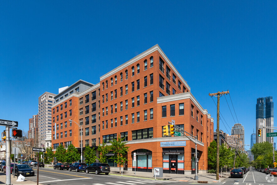 201 Montgomery St, Jersey City, NJ en alquiler - Foto del edificio - Imagen 2 de 26