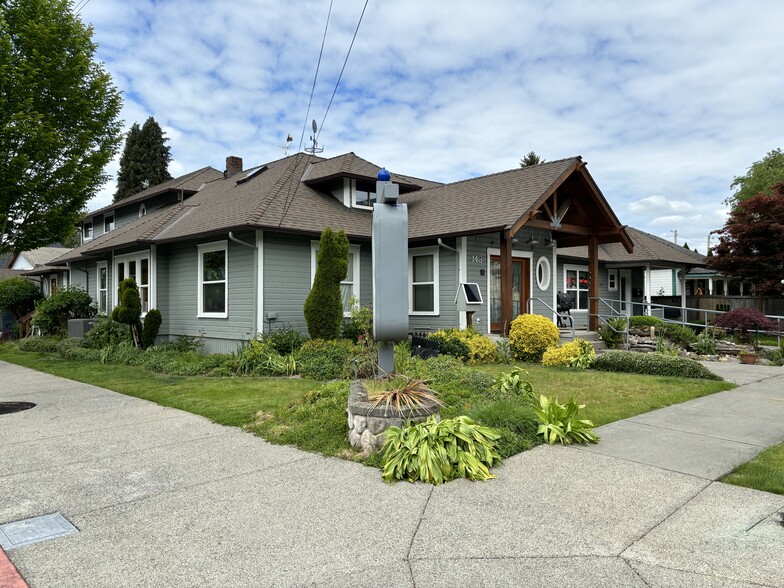 148 Woods St, Monroe, WA en venta - Foto del edificio - Imagen 2 de 4