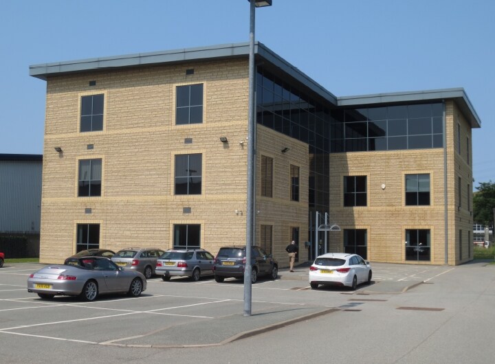 Premier Way, Elland en alquiler - Foto del edificio - Imagen 3 de 13