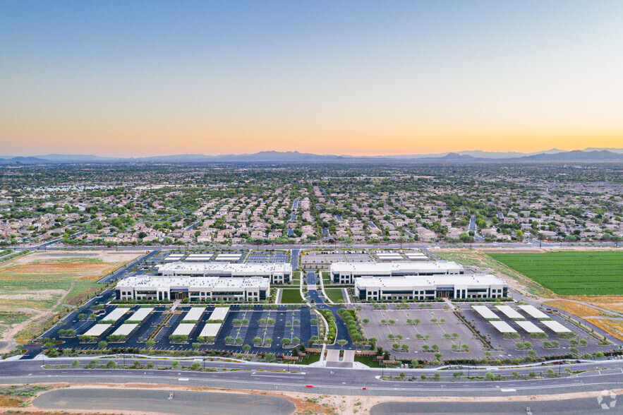 400 E Rivulon Blvd, Gilbert, AZ en alquiler - Vista aérea - Imagen 3 de 12