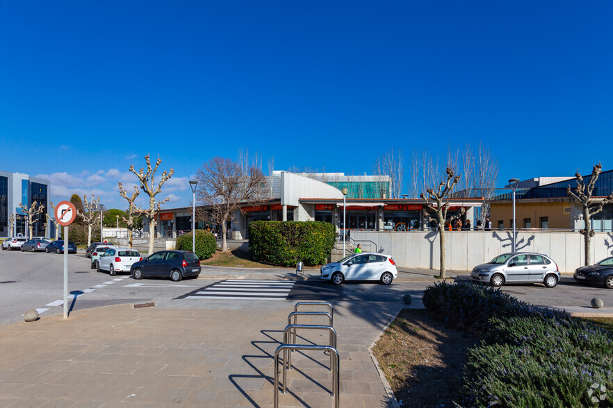 Carrer de Canudas, 1, El Prat De Llobregat, Barcelona en venta - Foto del edificio - Imagen 3 de 8