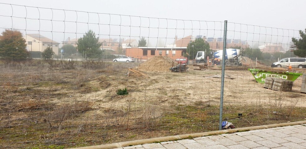 Terreno en Boecillo, Valladolid en venta - Foto de la construcción - Imagen 2 de 10