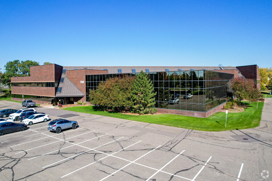 7101 Northland Cir N, Brooklyn Park, MN en alquiler - Foto del edificio - Imagen 1 de 4