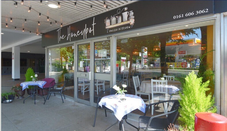 Village Sq, Stockport en alquiler Foto del edificio- Imagen 1 de 2