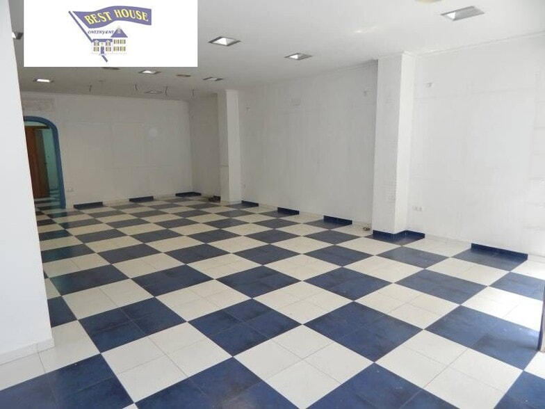 Local en Ontinyent, Valencia en alquiler - Foto del edificio - Imagen 3 de 13