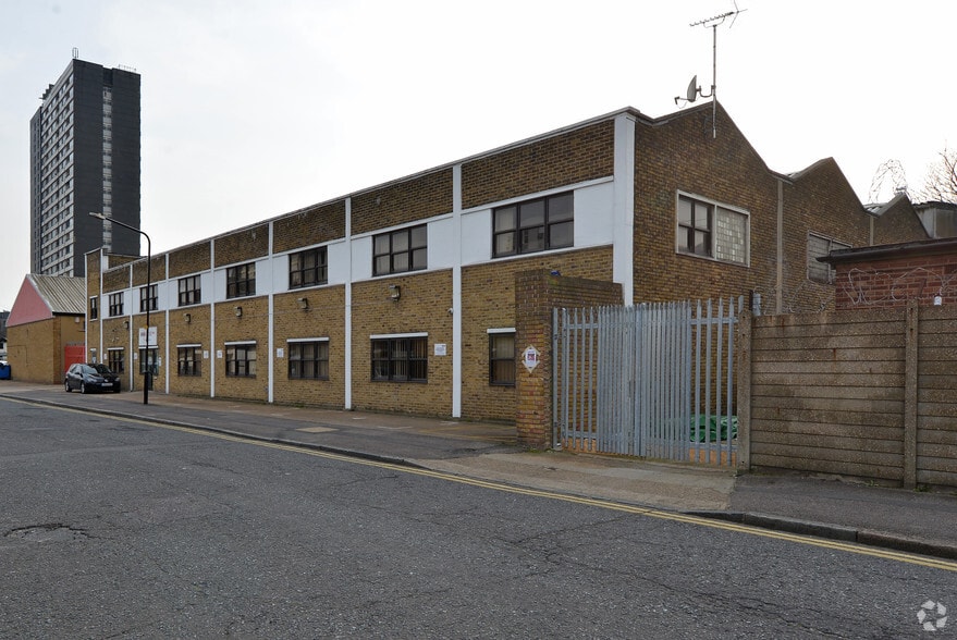 11-15 Gibbins Rd, London en alquiler - Foto del edificio - Imagen 2 de 4