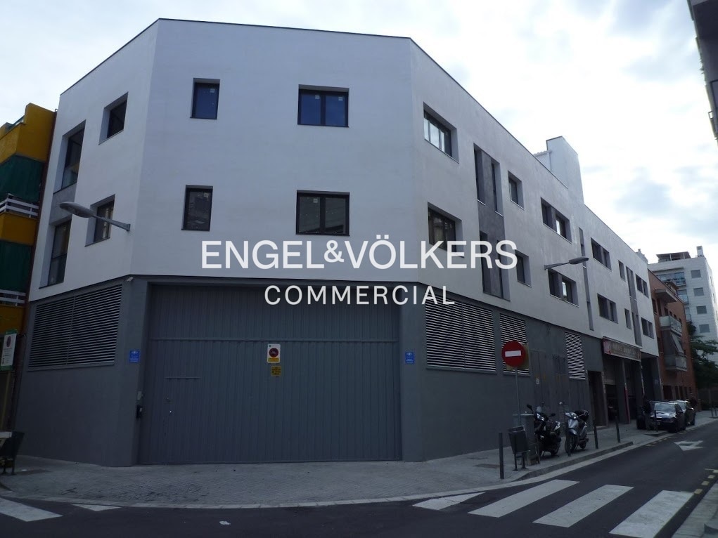 Local en L'Hospitalet de Llobregat, Barcelona en alquiler Foto del edificio- Imagen 1 de 4