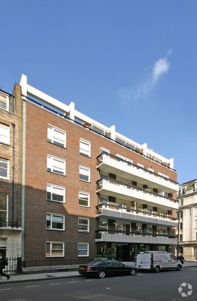 73-75 Hallam St, London en alquiler - Foto del edificio - Imagen 2 de 5