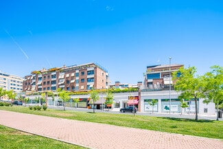 Más detalles de Avenida Monasterio de Silos, 36, Madrid - Local en alquiler