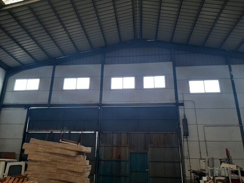 Nave en Cáceres, Cáceres en alquiler - Foto del edificio - Imagen 3 de 5