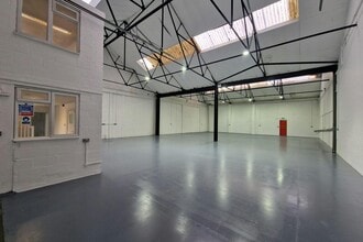 West Ham Ln, Basingstoke en alquiler Foto del edificio- Imagen 1 de 6