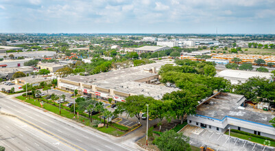 1711 N Powerline Rd, Pompano Beach, FL - vista aérea  vista de mapa