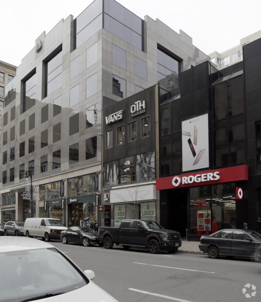 1019-1021 Rue Sainte-Catherine O, Montréal, QC en alquiler - Foto del edificio - Imagen 3 de 3