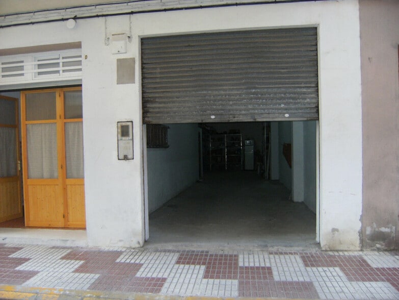 Carrer María Auxiliadora, 1, Algemesí, Valencia en venta - Foto del edificio - Imagen 3 de 6