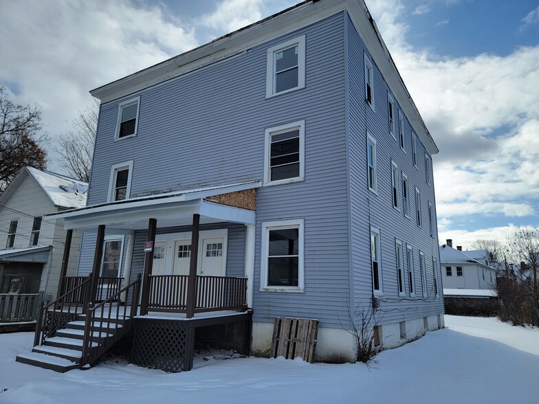 61 Thorp St, Binghamton, NY en venta - Foto del edificio - Imagen 2 de 12