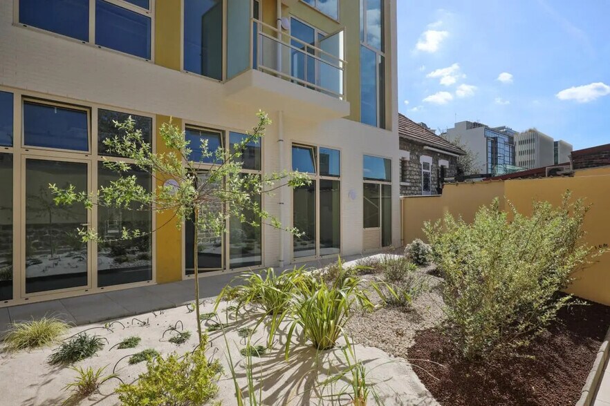 77 Rue Jean Bleuzen, Vanves en venta - Foto del edificio - Imagen 2 de 16