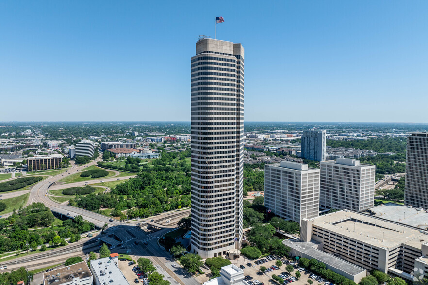 2929 Allen Pky, Houston, TX en alquiler - Foto del edificio - Imagen 2 de 5