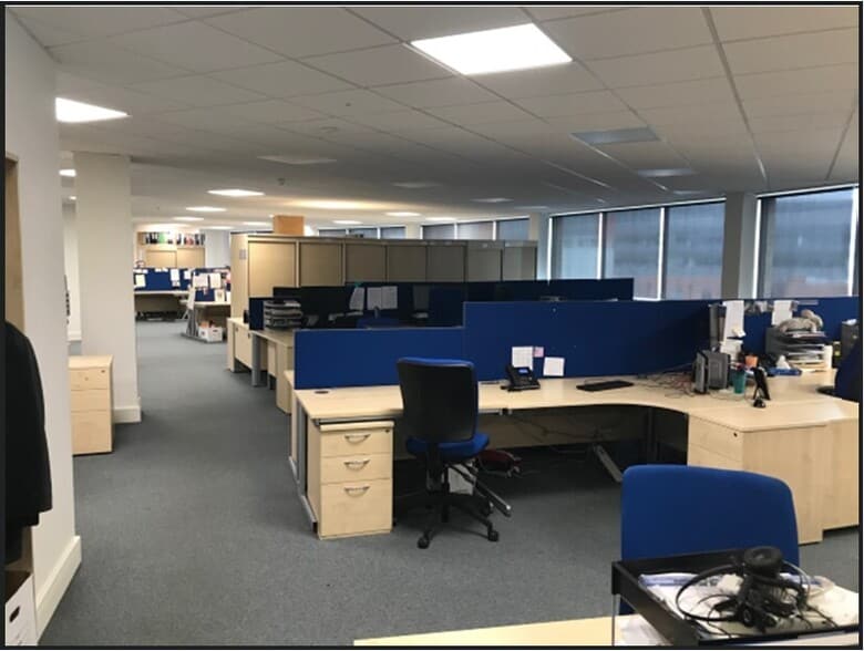 40-56 Victoria St, Bristol en alquiler - Foto del edificio - Imagen 2 de 3