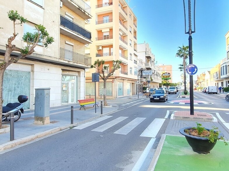 Edificio residencial en Beniparrell, Valencia en venta - Foto del edificio - Imagen 3 de 3