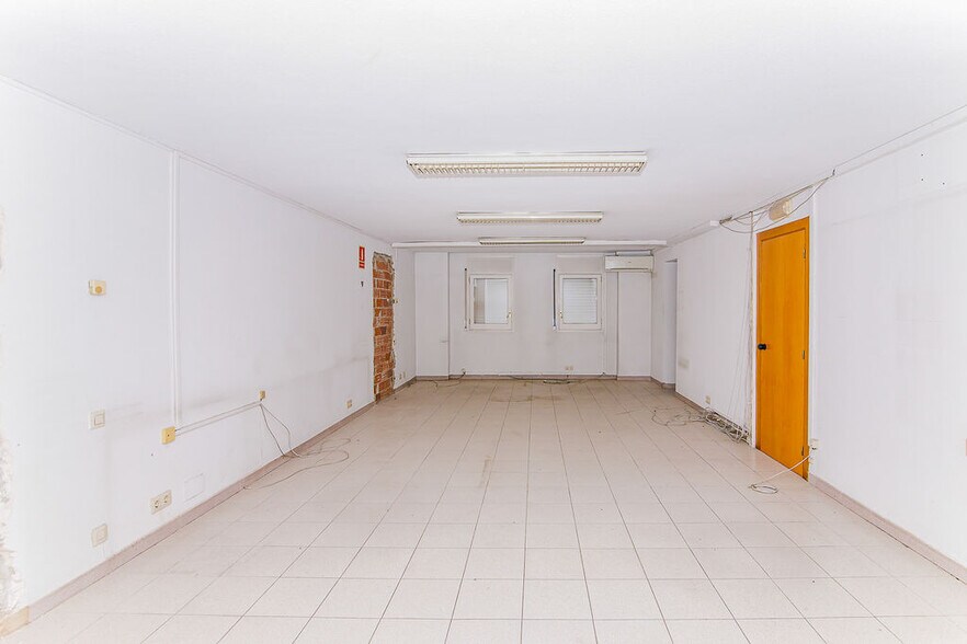 Oficina en Olot, Gerona en venta - Foto del interior - Imagen 2 de 28