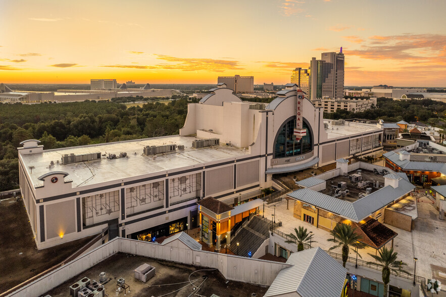 9101 International Dr, Orlando, FL en alquiler - Foto del edificio - Imagen 1 de 7