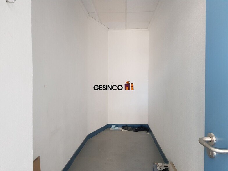 Local en Ontinyent, Valencia en alquiler - Foto del edificio - Imagen 3 de 4