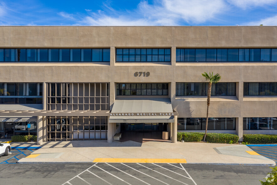 6719 Alvarado Rd, San Diego, CA en alquiler - Foto del edificio - Imagen 3 de 8