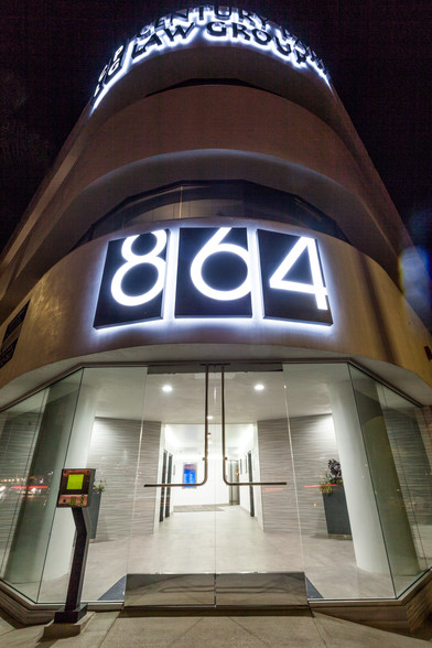 864 S Robertson Blvd, Los Angeles, CA en alquiler - Foto del edificio - Imagen 3 de 10