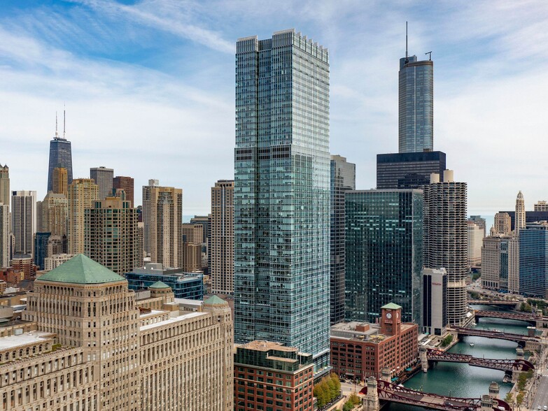 300 N LaSalle St, Chicago, IL en alquiler - Foto del edificio - Imagen 1 de 22