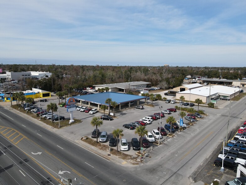 704 W 15th St, Panama City, FL en alquiler - Foto del edificio - Imagen 1 de 4