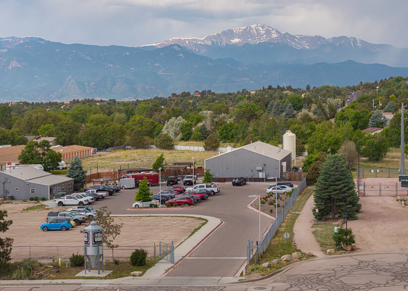 2480 N Powers Blvd, Colorado Springs, CO en venta - Foto del edificio - Imagen 1 de 36