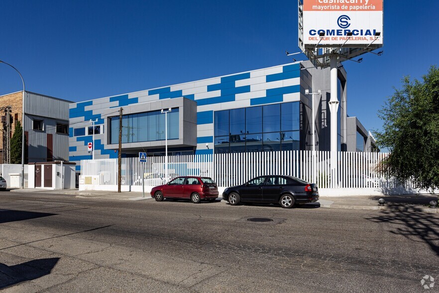 Naves en Leganés, MAD en alquiler - Foto del edificio - Imagen 2 de 3